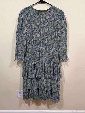 Sara Navon multicolored floral tiered long sleeve dress size medium EUC